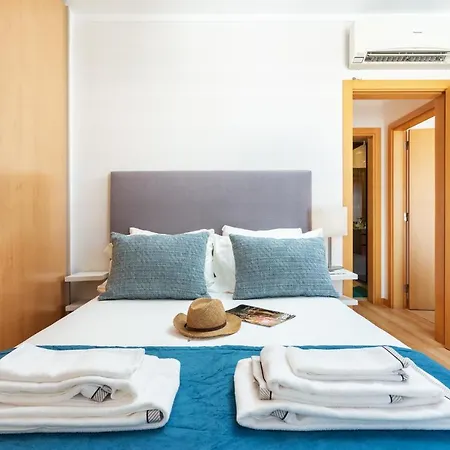 Alegria Amazing With Swimming Pool 公寓