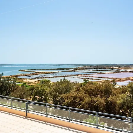 Alegria Amazing With Swimming Pool דירה