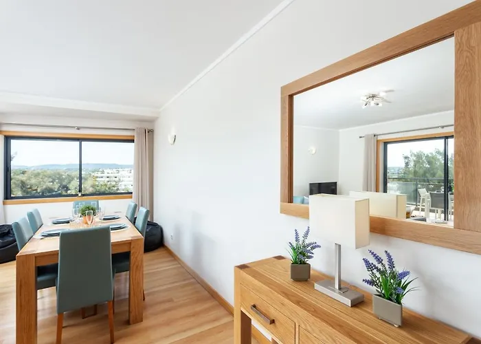 Alegria Amazing With Swimming Pool דירה *