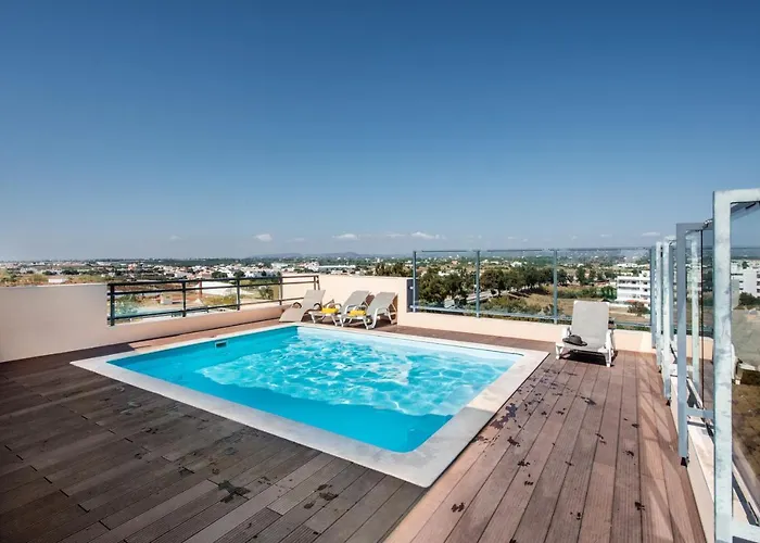 Alegria Amazing With Swimming Pool شقة